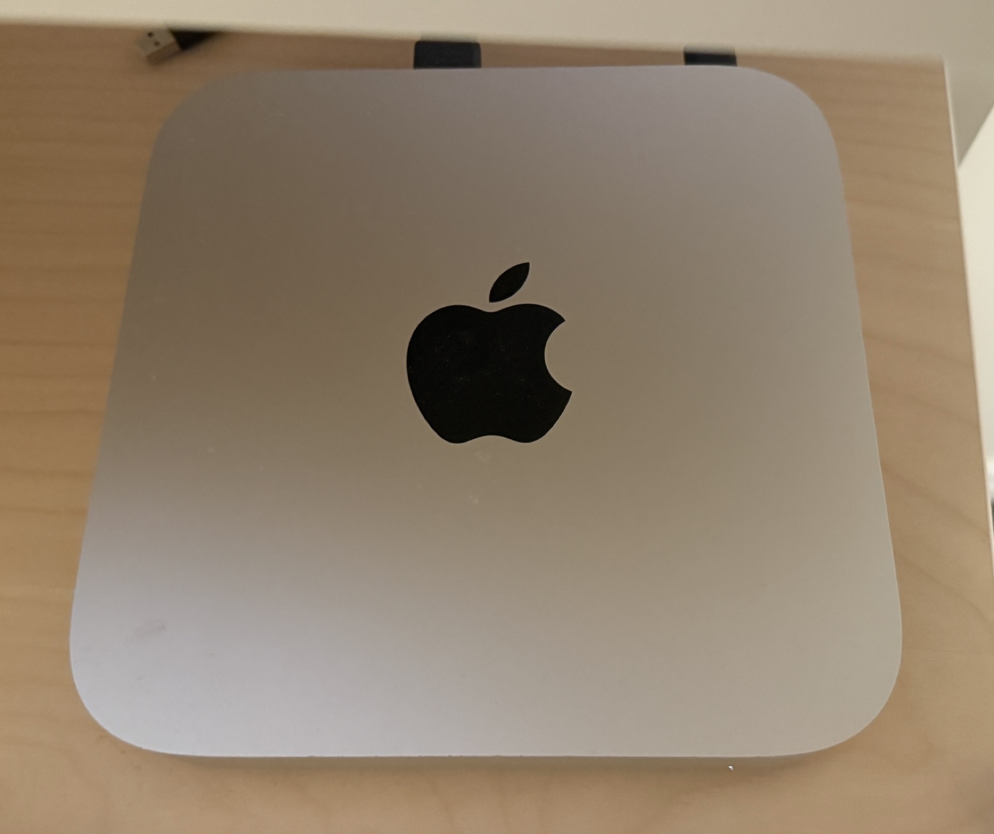 Apple Mac mini-M2- 8GB RAM. 256 GB
