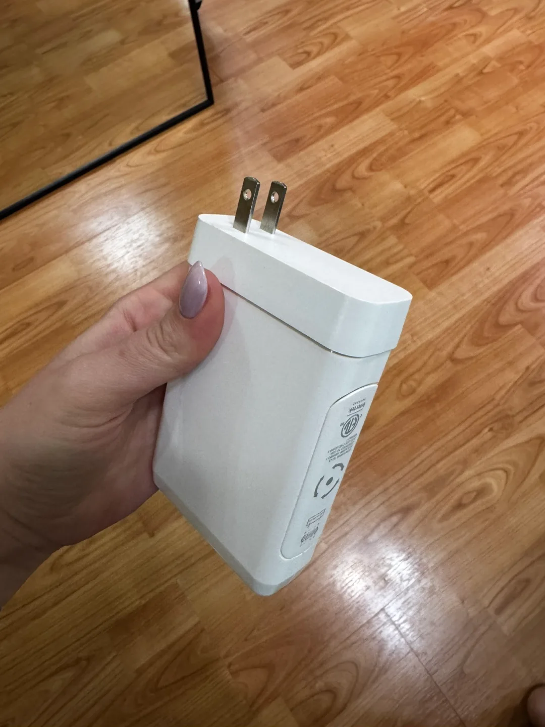 Multi-Port Wall Charger image indicator(4)