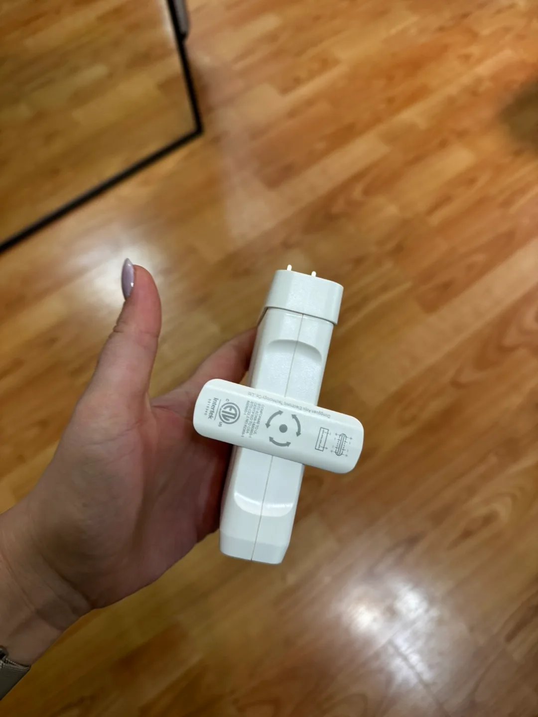 Multi-Port Wall Charger image indicator(2)