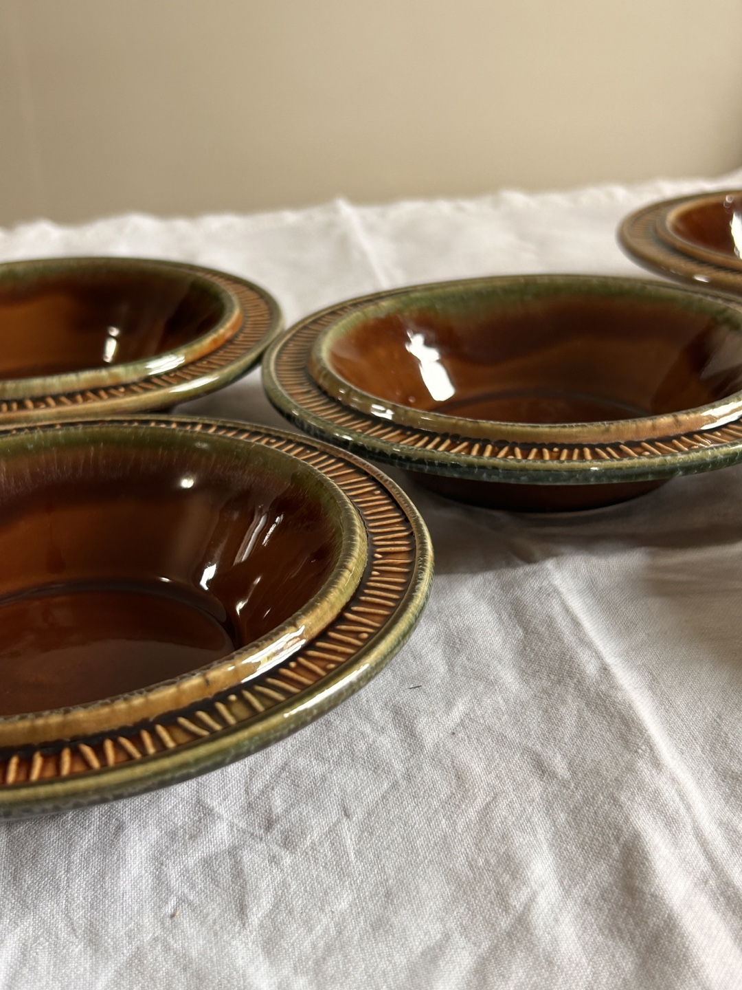 Vintage Canada Pottery Sunburst Cereal Bowls - Set of 5 - photo 5