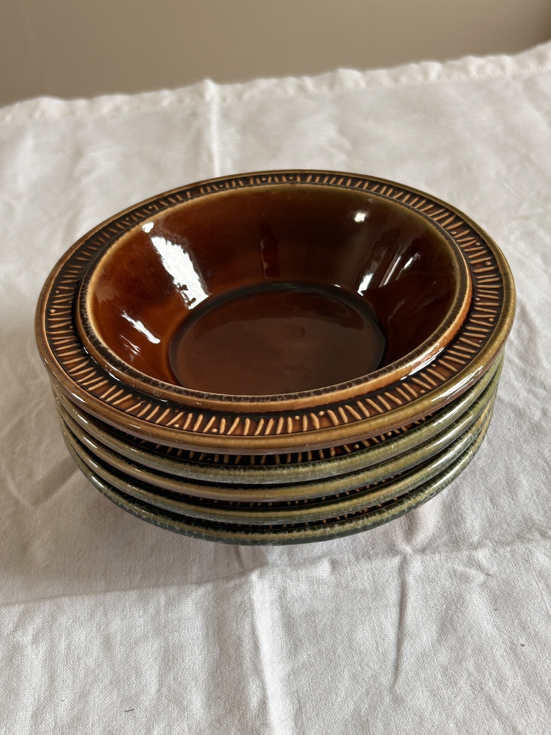 Vintage Canada Pottery Sunburst Cereal Bowls - Set of 5