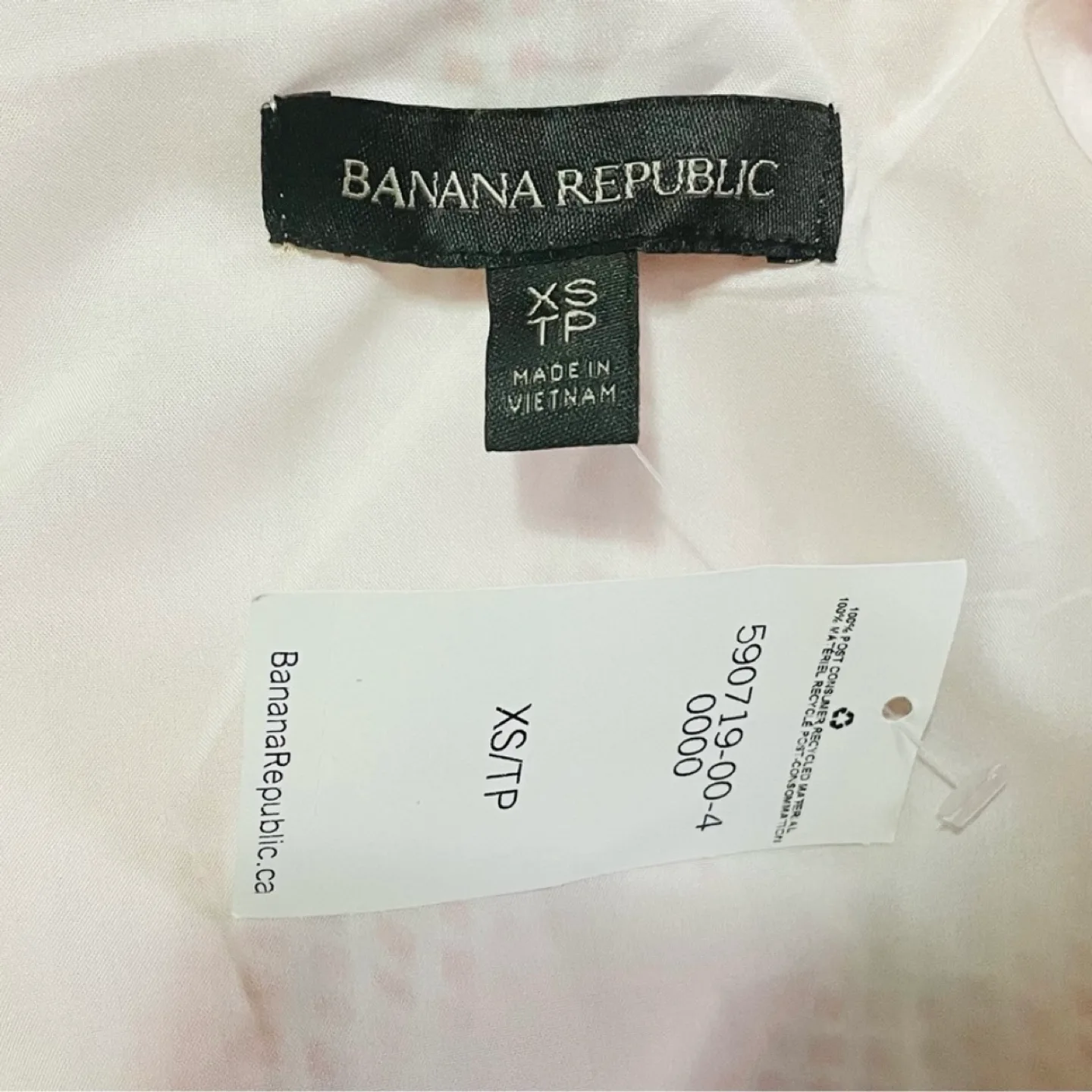 Banana Republic Beautiful Halter Maxi Dress image indicator(7)
