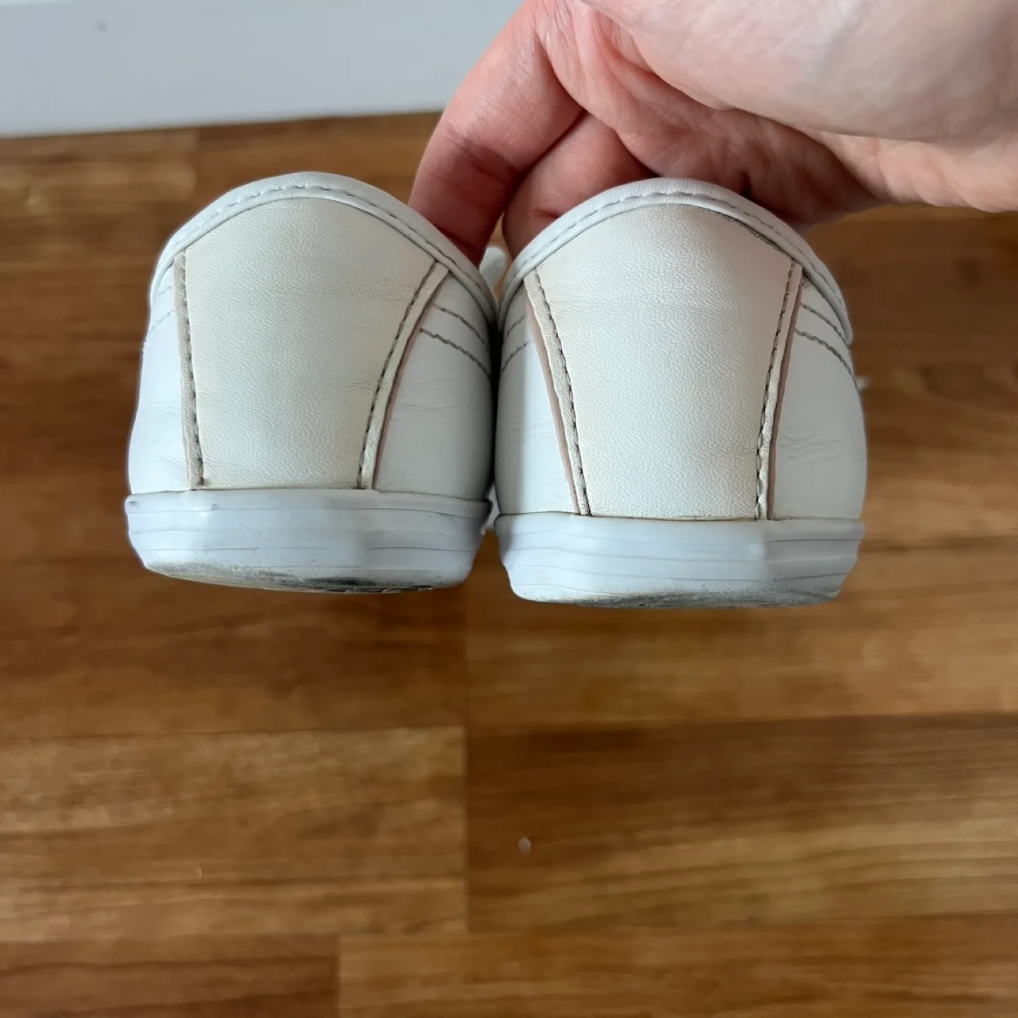 Lacoste White Leather Sneakers image indicator(3)