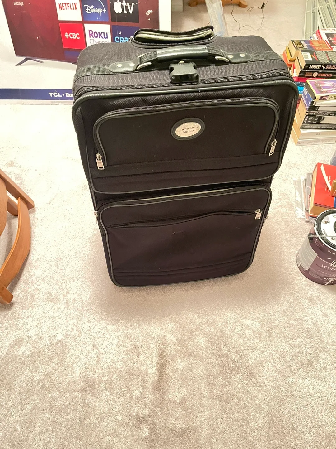 2 piece American Tourist Luggage Set image indicator(3)