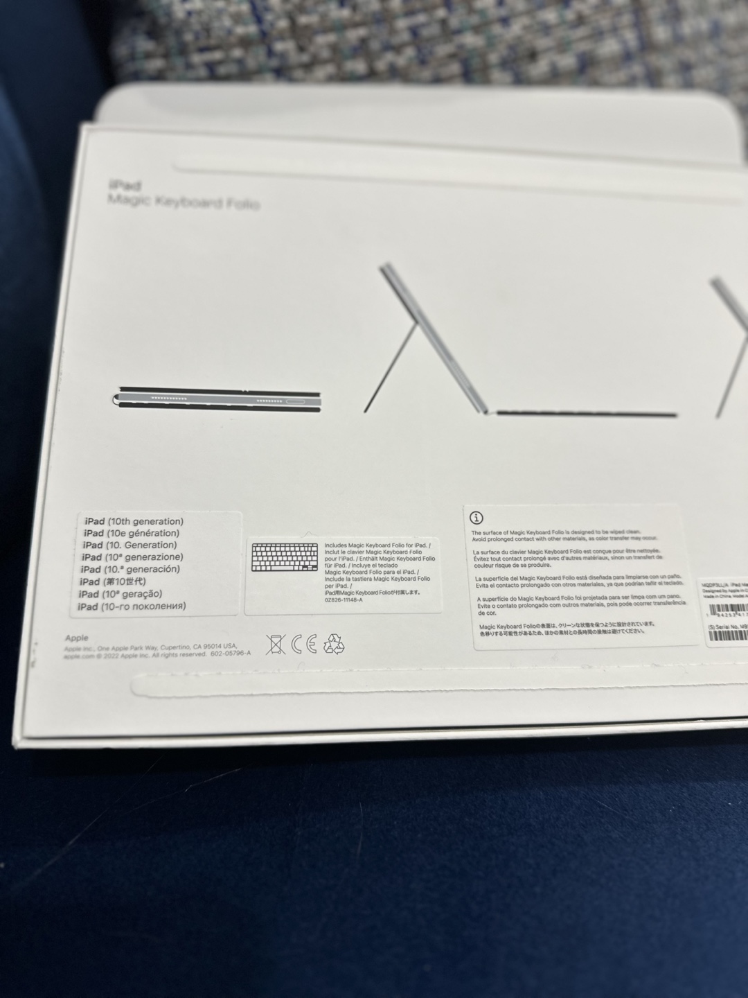 iPad Magic Keyboard Folio for 10th Generation iPad - photo 3