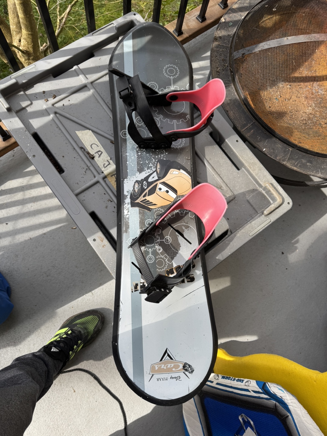 Kids' Cars Snowboard with Bindings