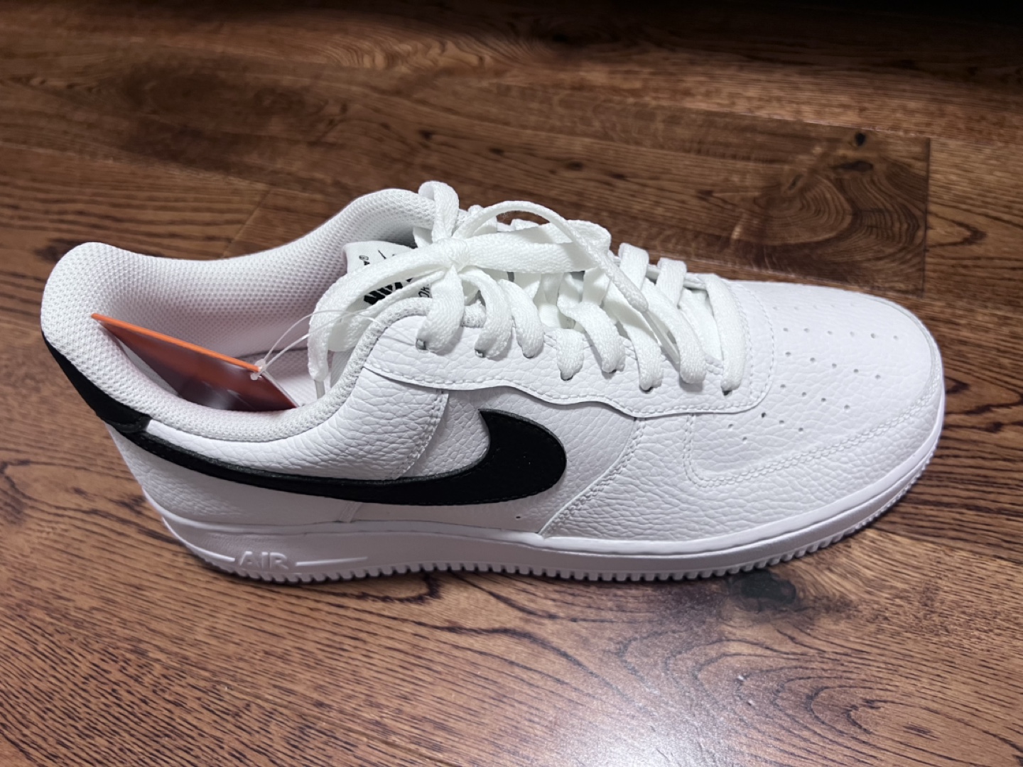 Nike Air Force 1 Size 9.5 - photo 2