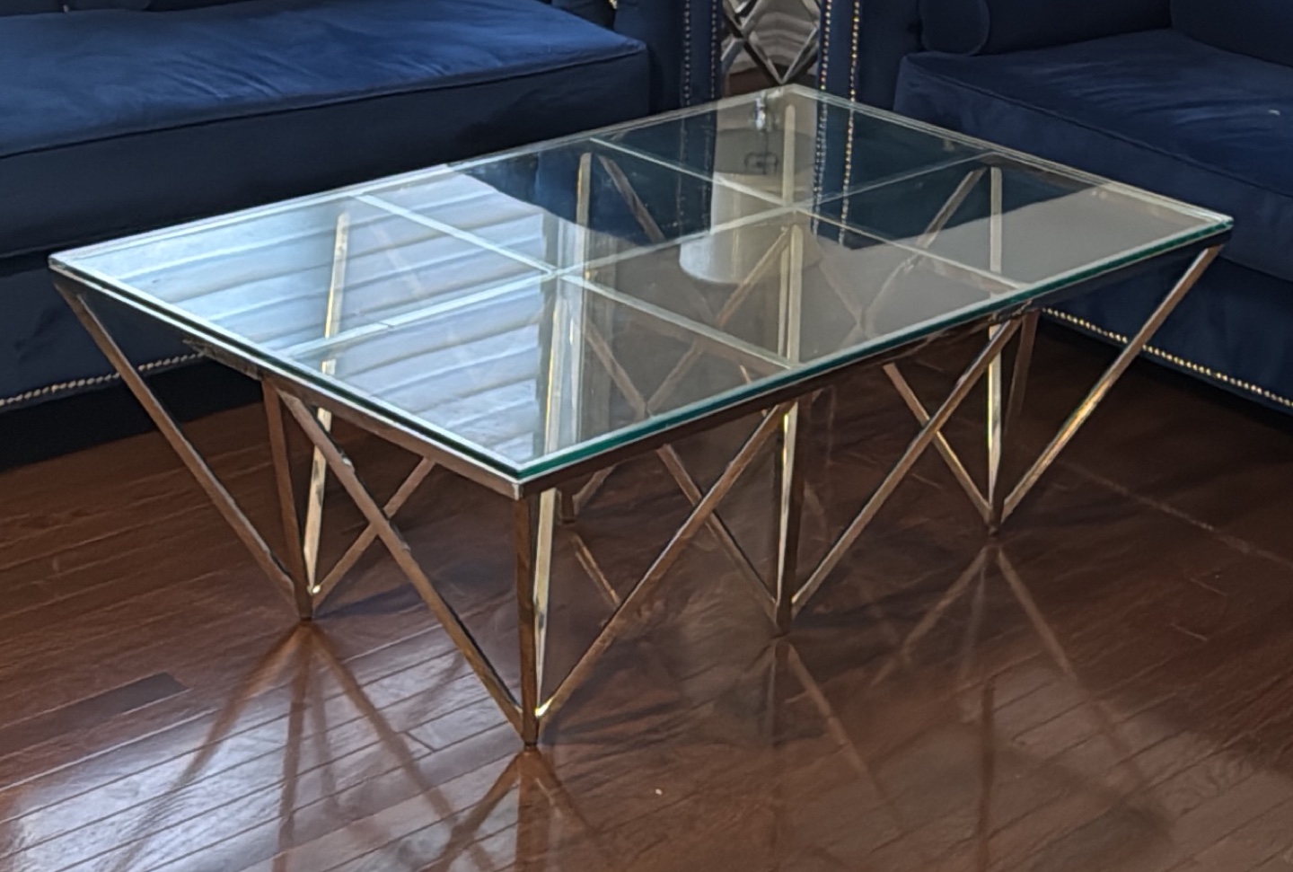 3 piece new glass top table set💚