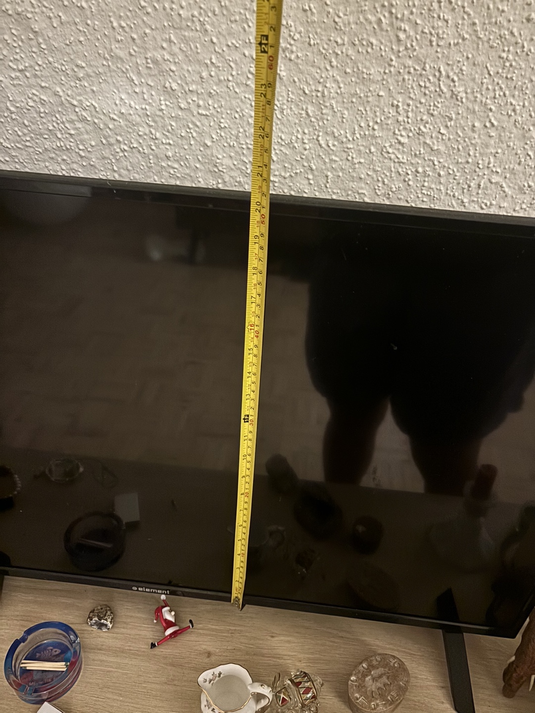 Element 32 Inch Smart LED TV - photo 2