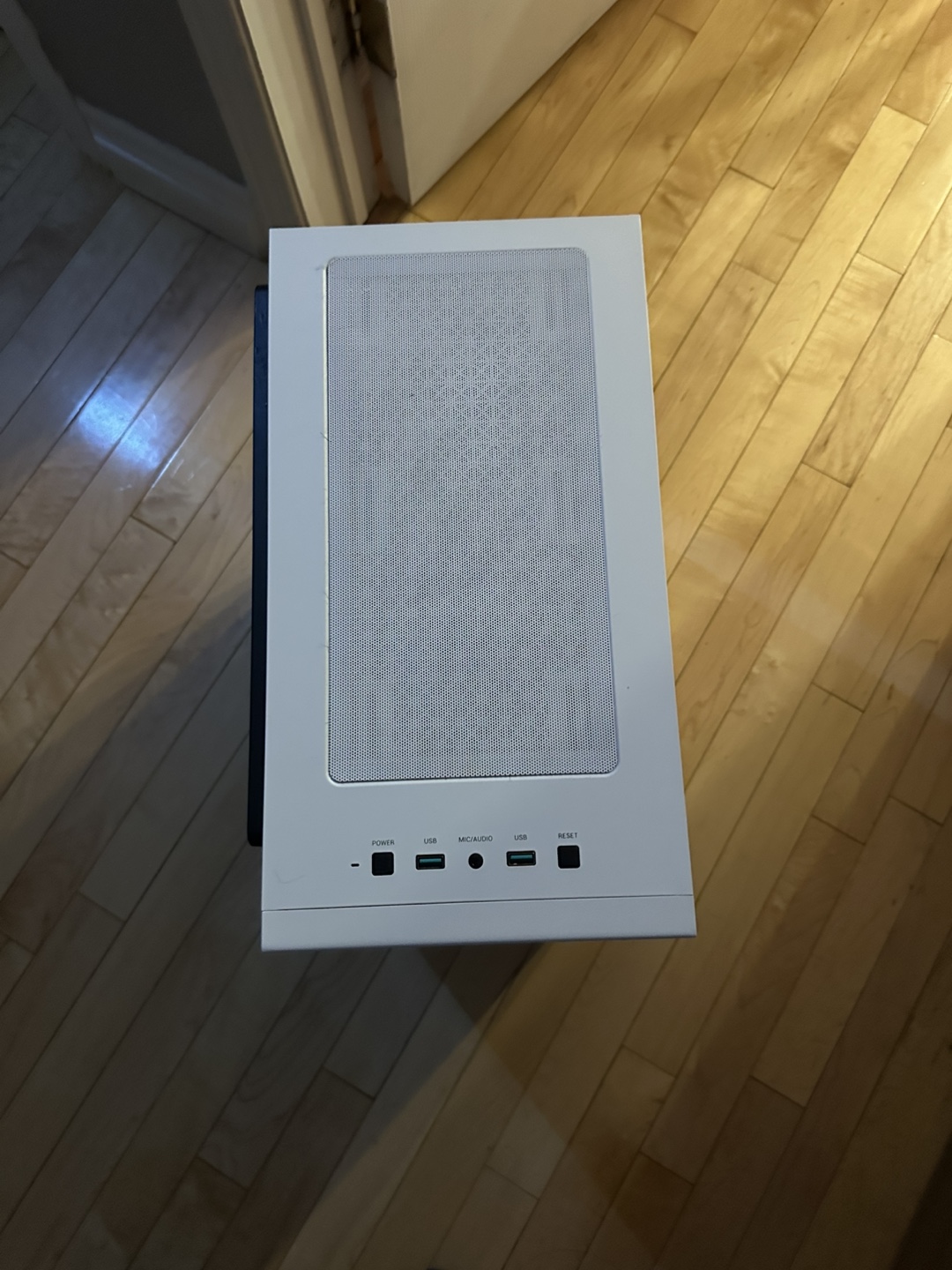 Armoury Gaming Pc - photo 5