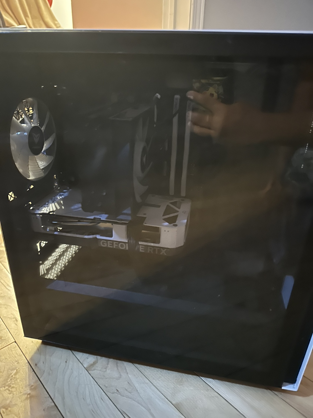 Armoury Gaming Pc - photo 3
