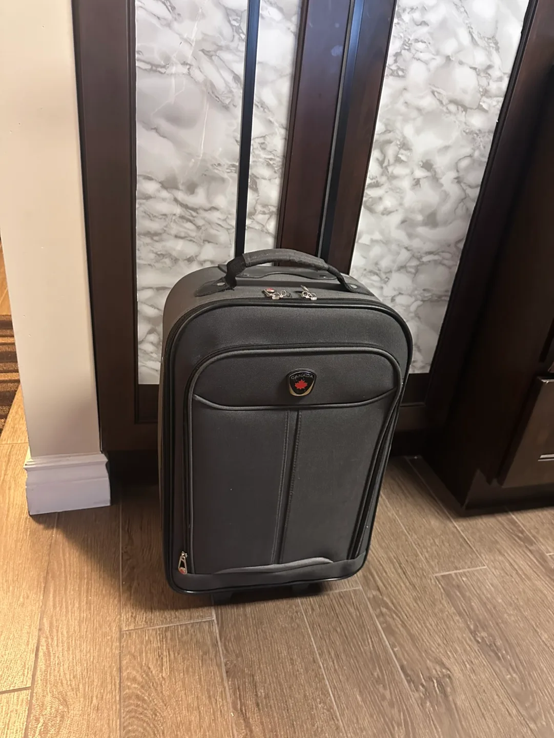 New measurements approval Carry-on Luggage Suitcase with Wheels image indicator(2)