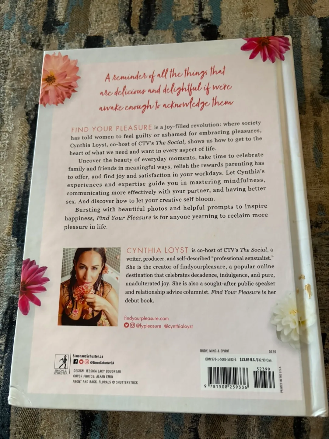 Brand new hardcover book image indicator(2)