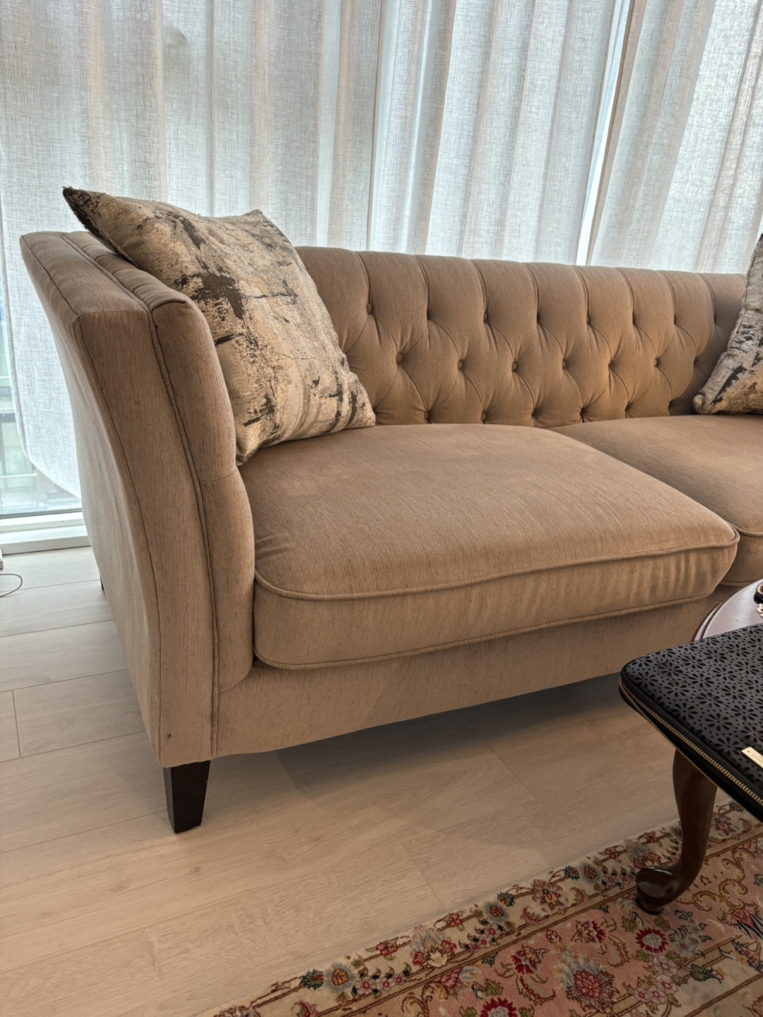 Beige Tufted Sofa - photo 4