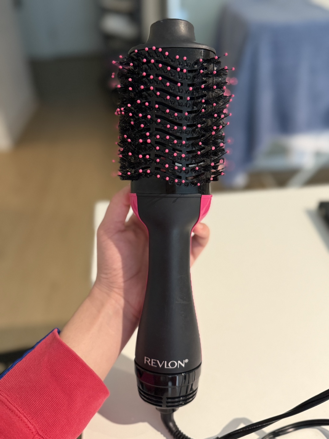 Revlon One-Step Volumizer Hair Dryer Brush - photo 2