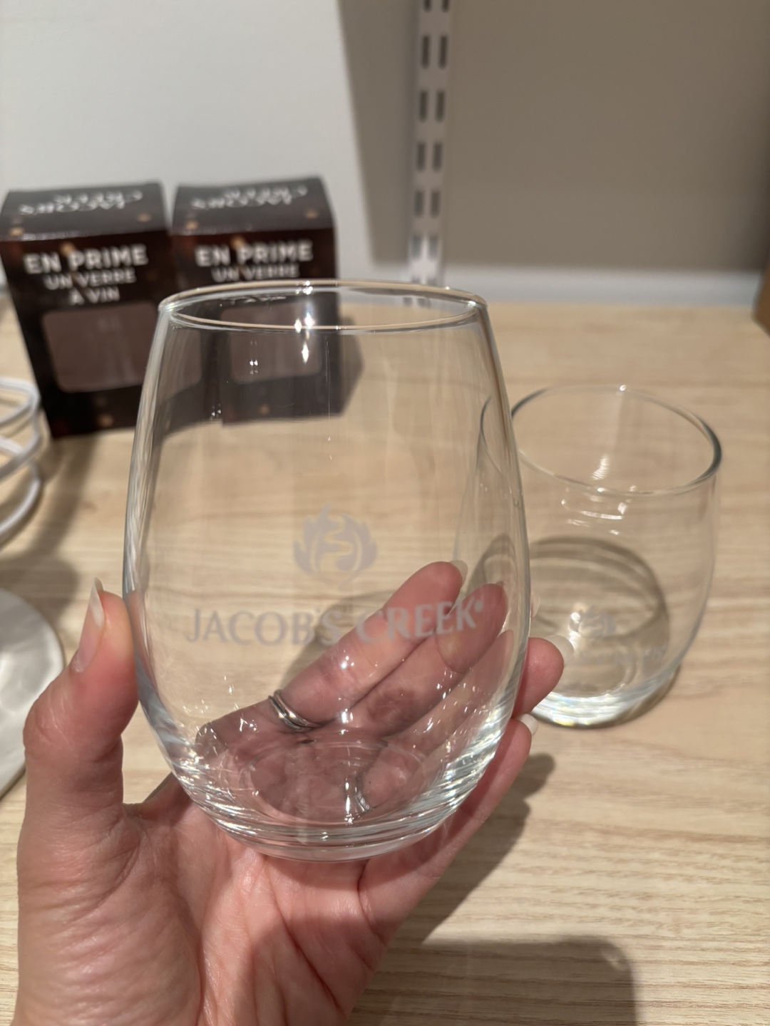 Two Jacobs Creek Wine Glasses - photo 2