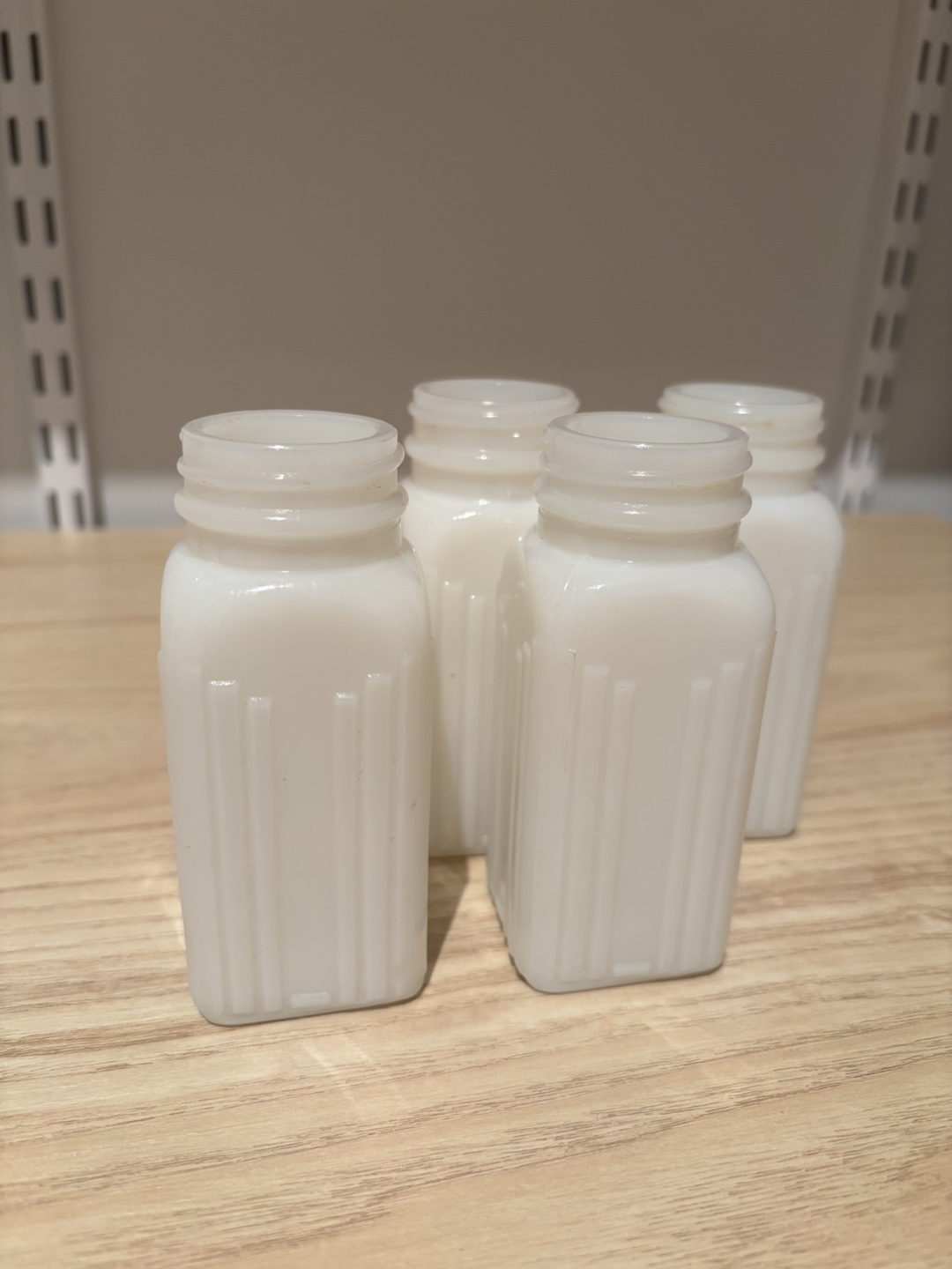 Set of Vintage MCM Porcelain Spice Jars - No Lids - photo 2