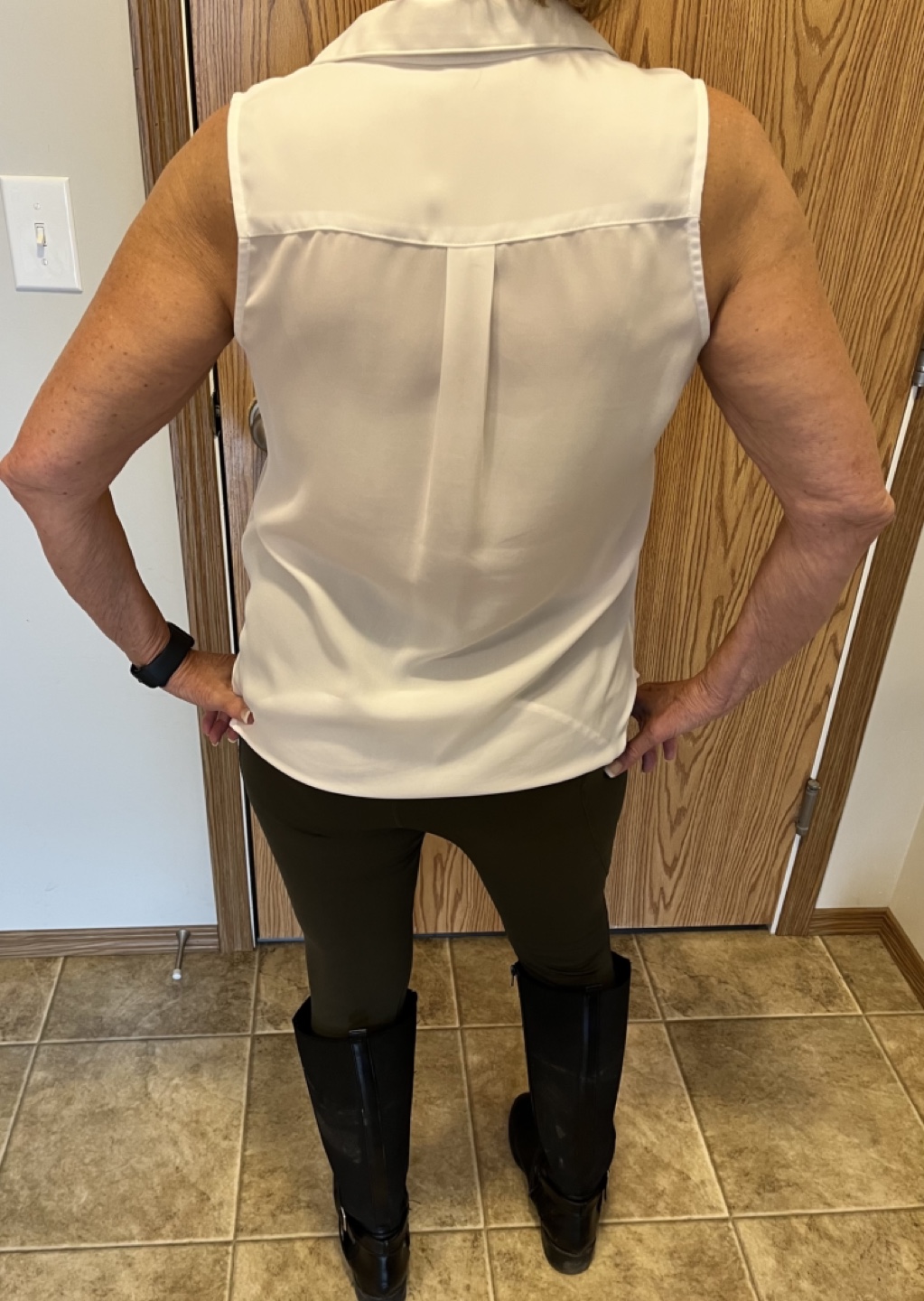 Women's White Sleeveless Blouse - photo 2