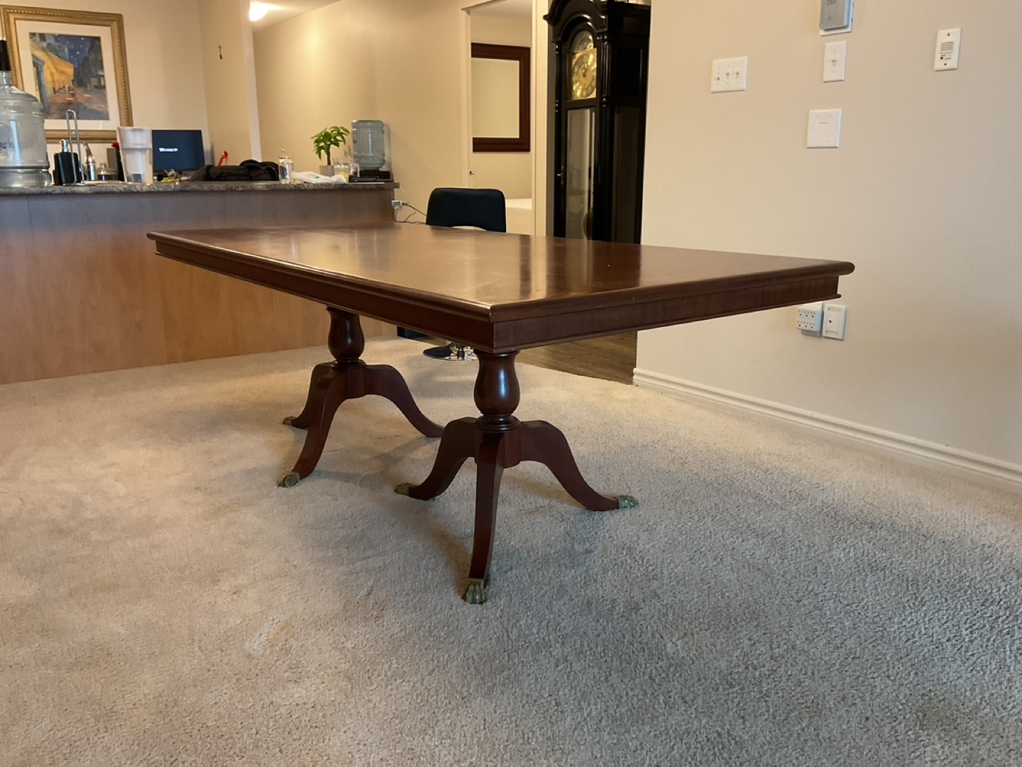 Elegant Cherry Wood Dining Table - photo 3