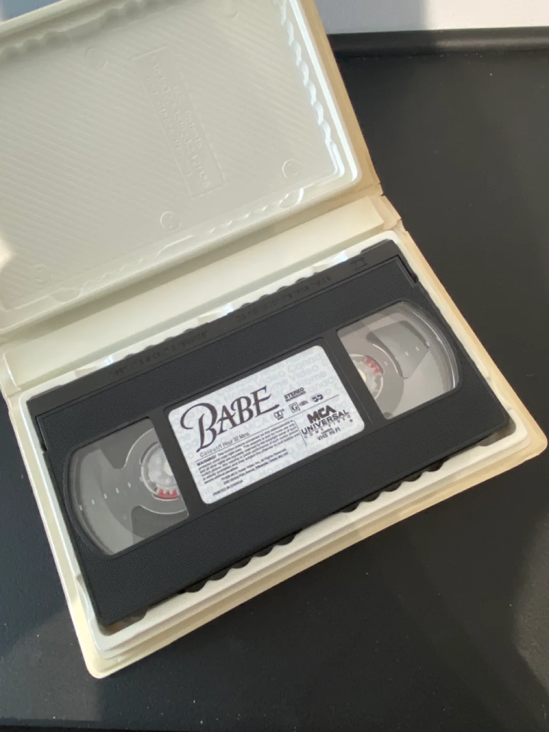 Babe VHS 1995 image indicator(9)