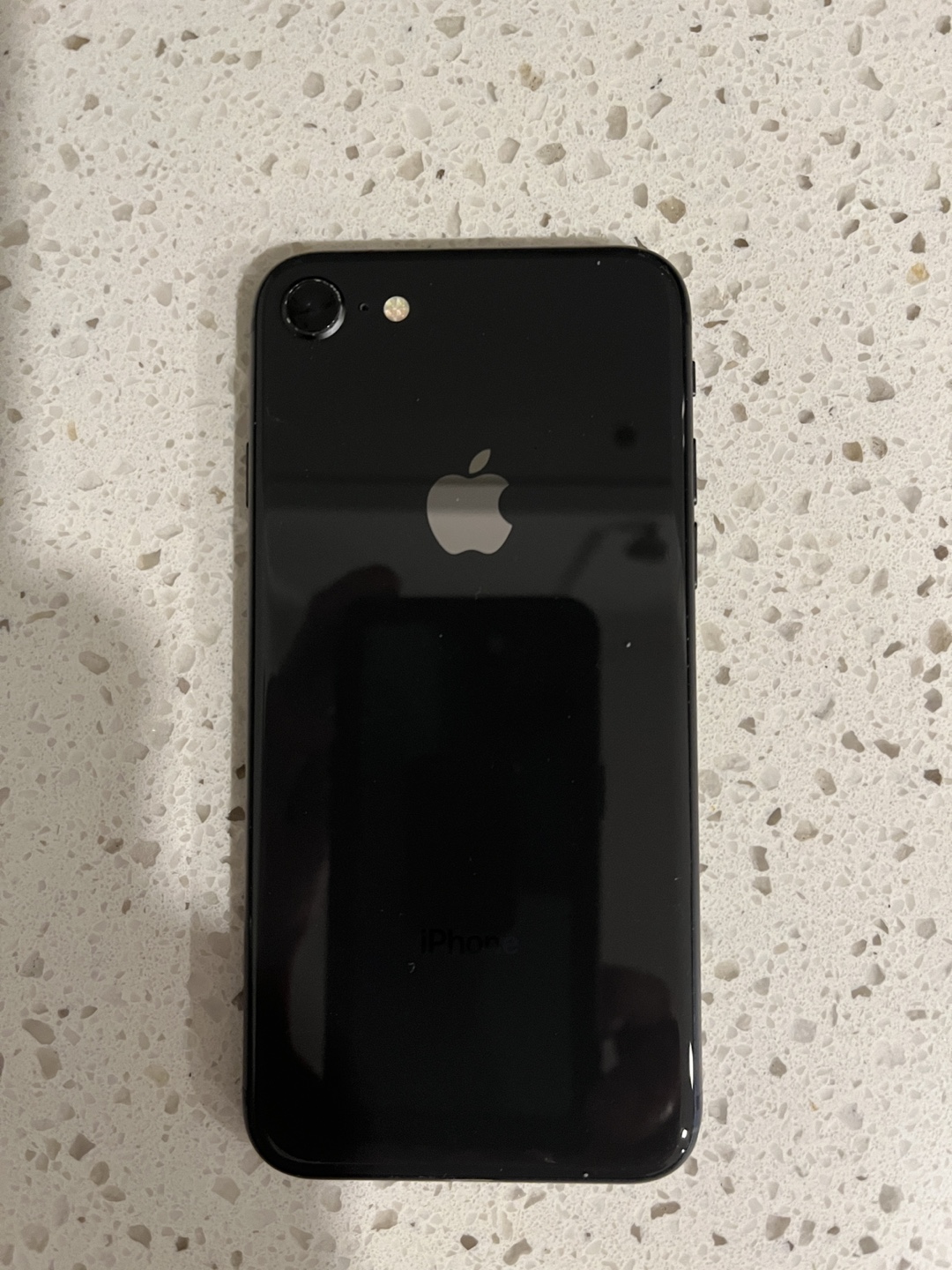 iPhone 8 Black - Unlocked