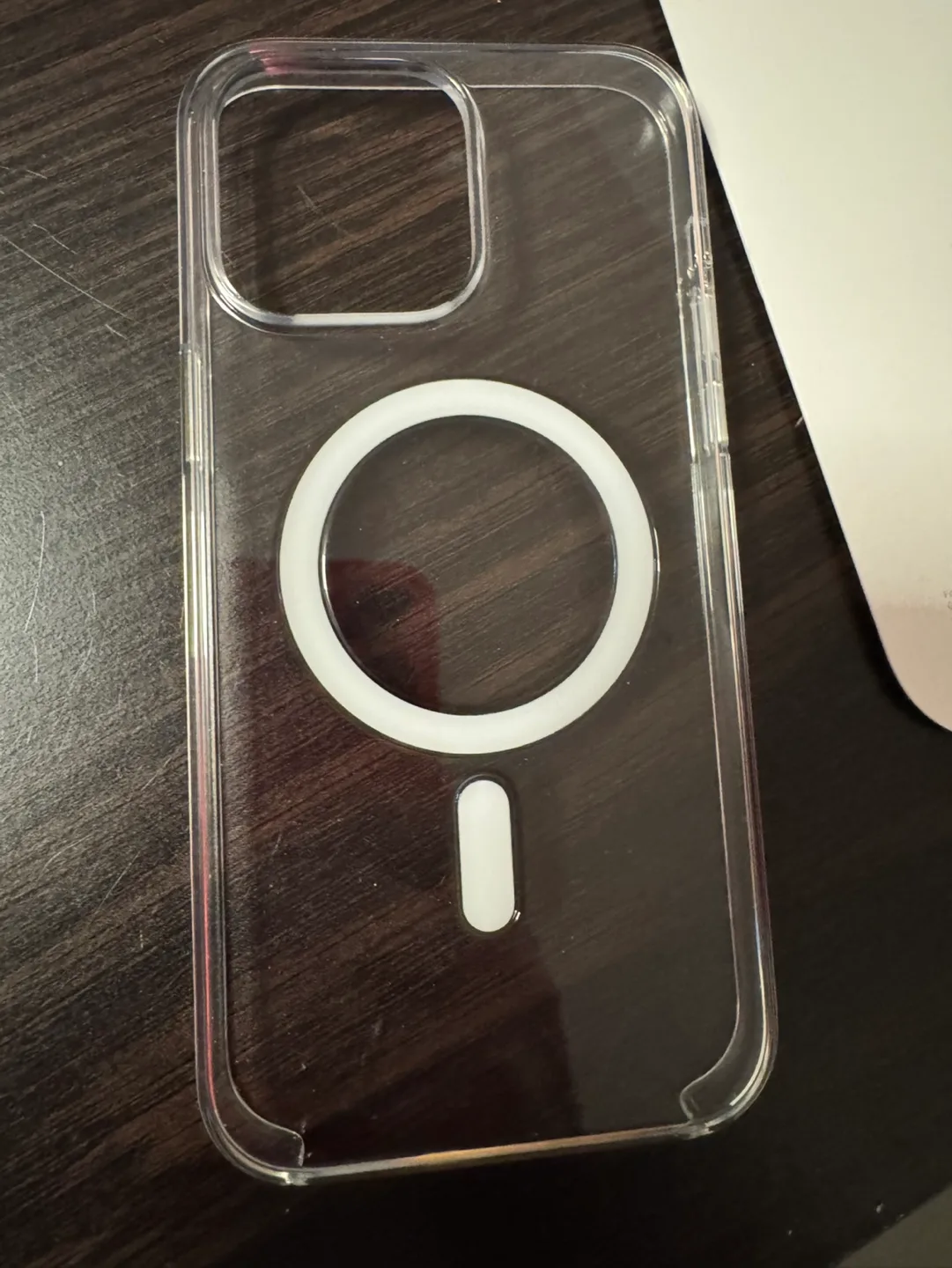 Apple iPhone 14 Pro Max Clear Case with MagSafe image indicator(3)