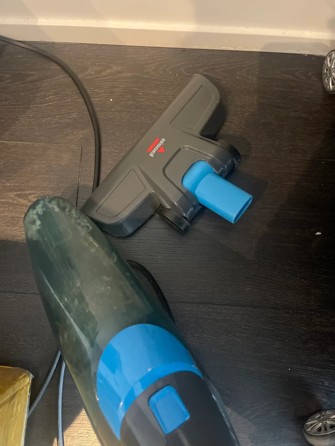 Bissell Hand Vacuum image indicator(4)