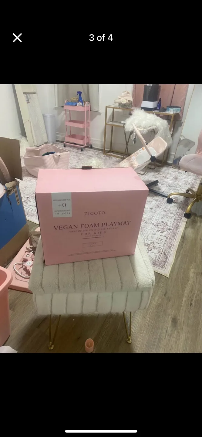 Vegan Leather Playmat - Pink image indicator(2)