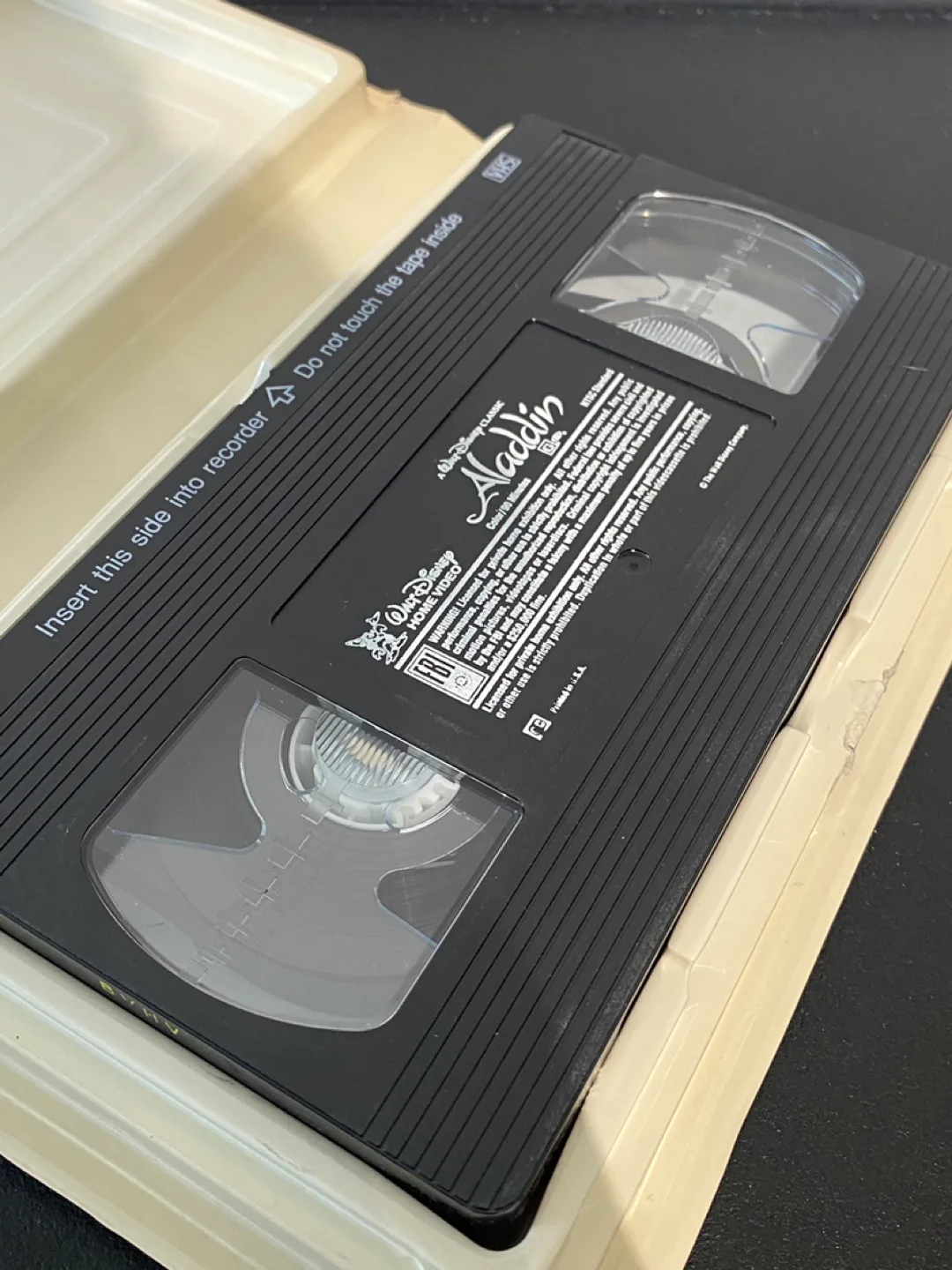 Aladdin VHS image indicator(6)