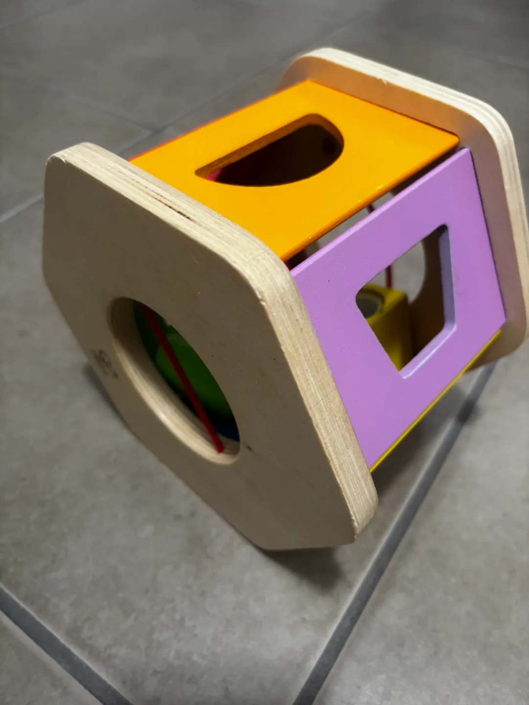 Hape Wooden Shape Sorter Toy image indicator(3)