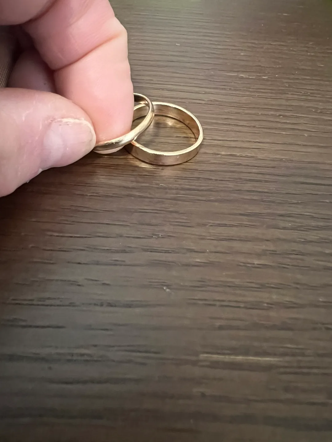 Gold-toned Jewellery Set image indicator(4)