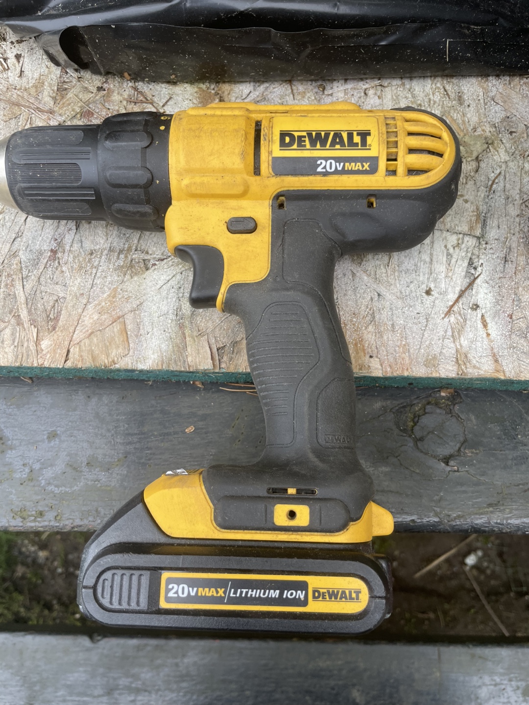 Dewalt 20V MAX Cordless Drill
