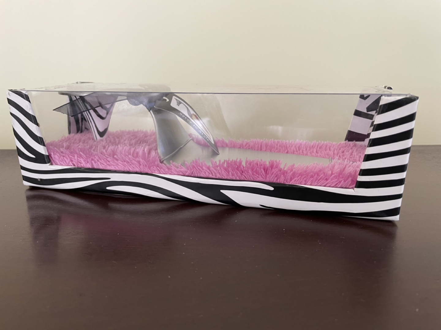 Wedding Cake Server in Zebra Print Box - photo 4