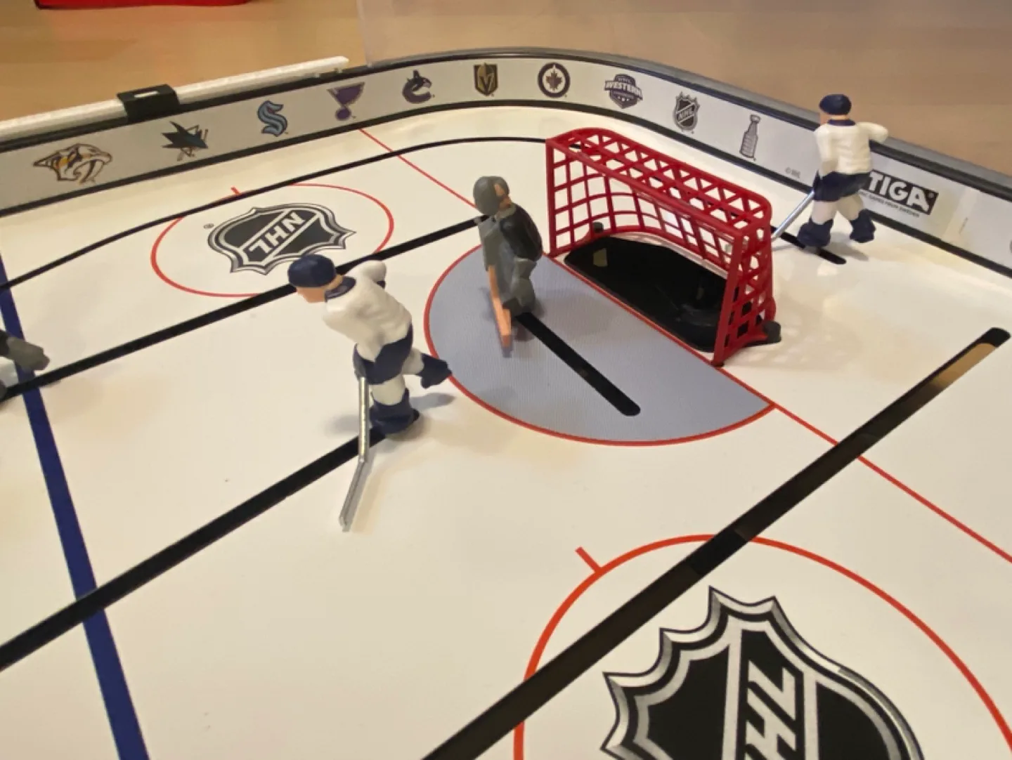 STIGA NHL Stanley Cup Table Top Rod Hockey image indicator(3)