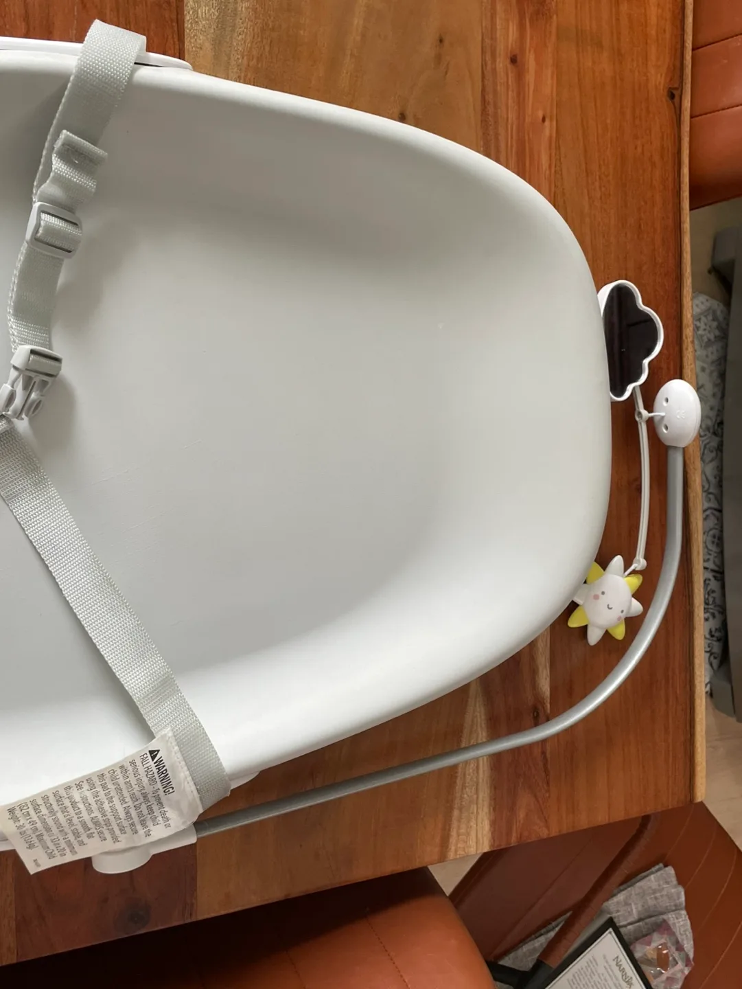 Skip Hop Nursery Style Wipe Clean Changing Pad image indicator(3)