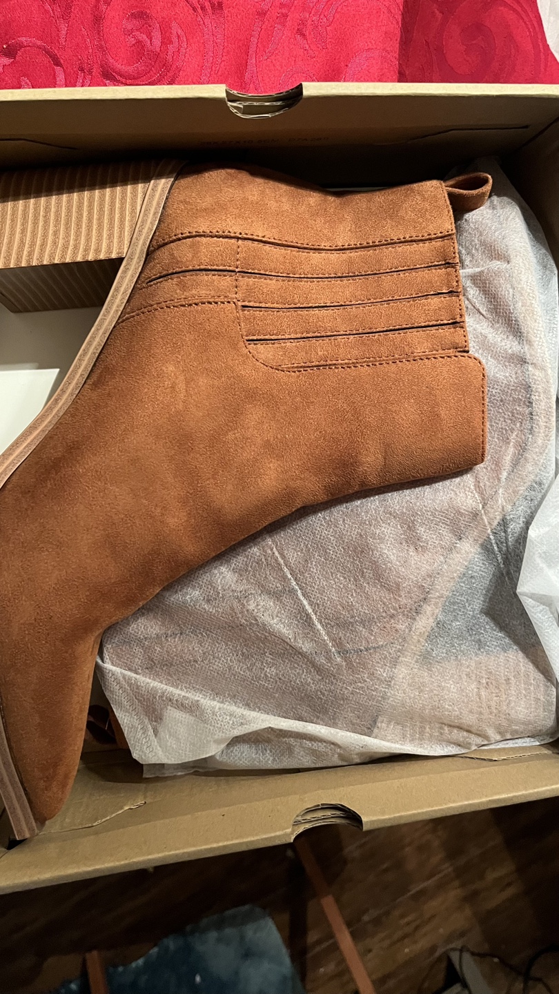 Brown Suede Ankle Boots - photo 5