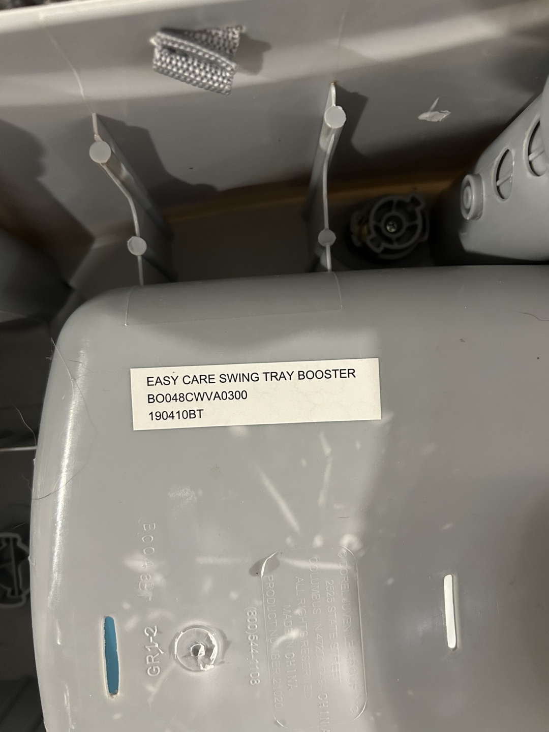 Easy Care Swing Tray Booster Seat - photo 3