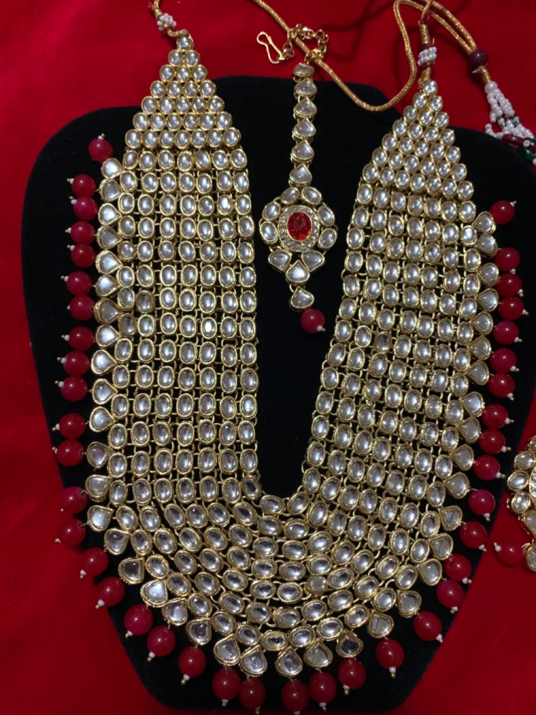 Gorgeous Kundan Necklace Set with Red Beads image indicator(2)