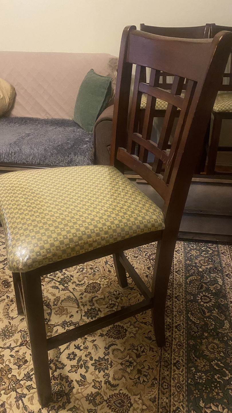 Set of 4  Wood Kitchen Counter Height Chairs