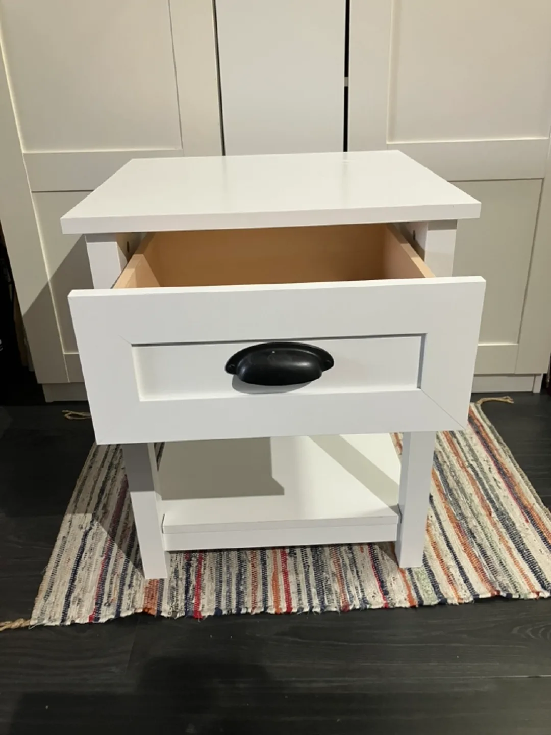 White One-Drawer Nightstand image indicator(2)