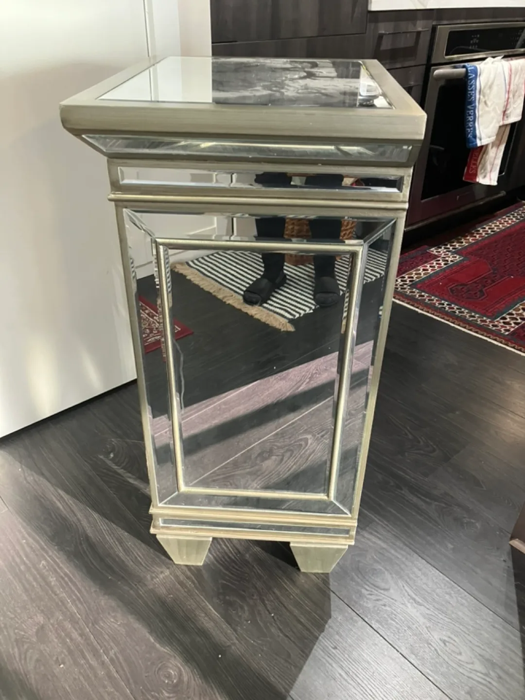 Mirrored Accent Chest of Drawers image indicator(3)