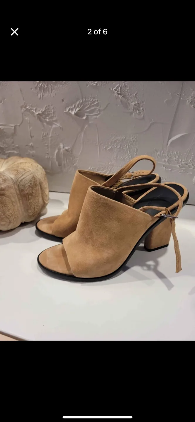 Alexander Wang Beige Suede Heels image indicator(3)
