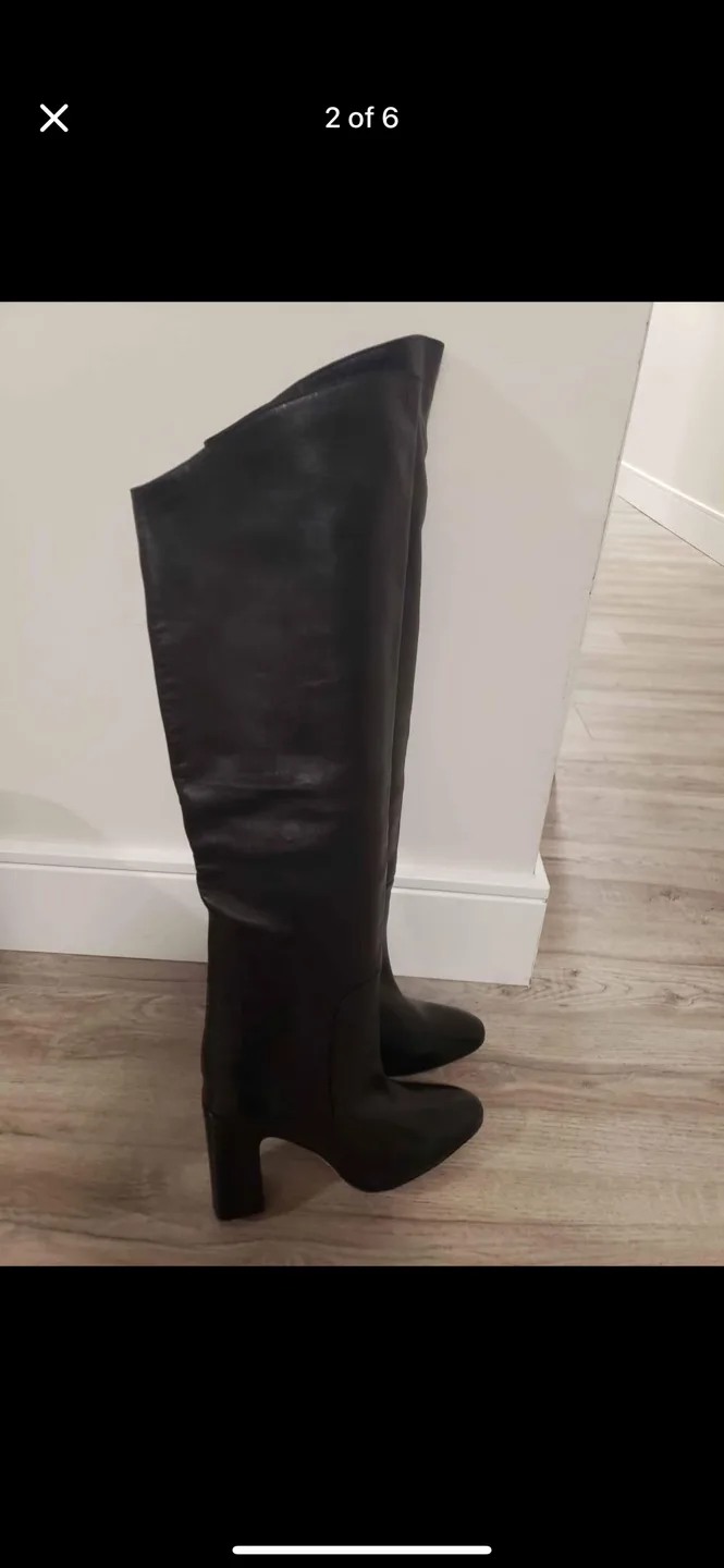 Stuart Weitzman Black Leather Knee-High Boots - Size 6 image indicator(2)