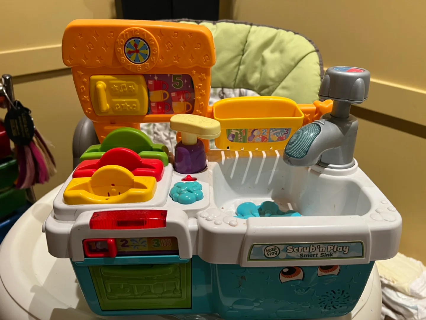 LeapFrog Scrub n Play Smart Sink image indicator(2)