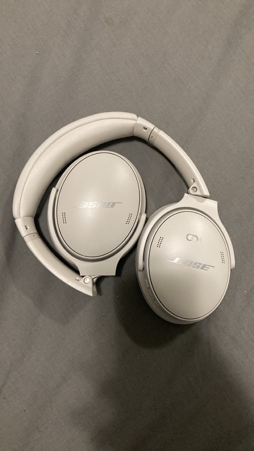 Bose Noise Cancelling QC 45 Headphones - photo 3