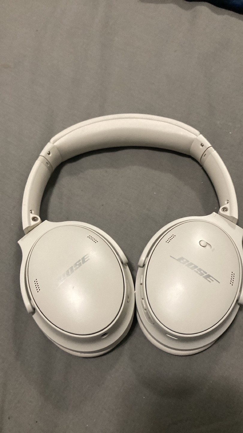 Bose Noise Cancelling QC 45 Headphones - photo 2
