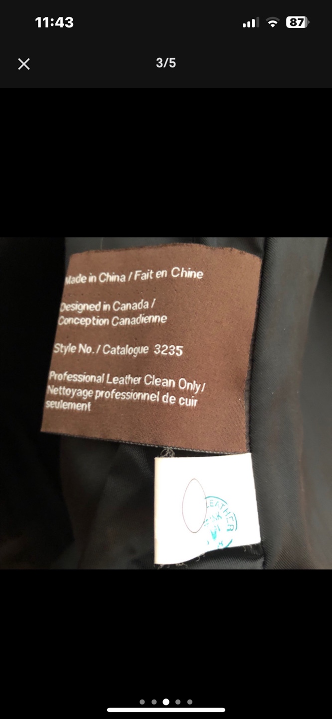Danier Leather Jacket - Size M - photo 5