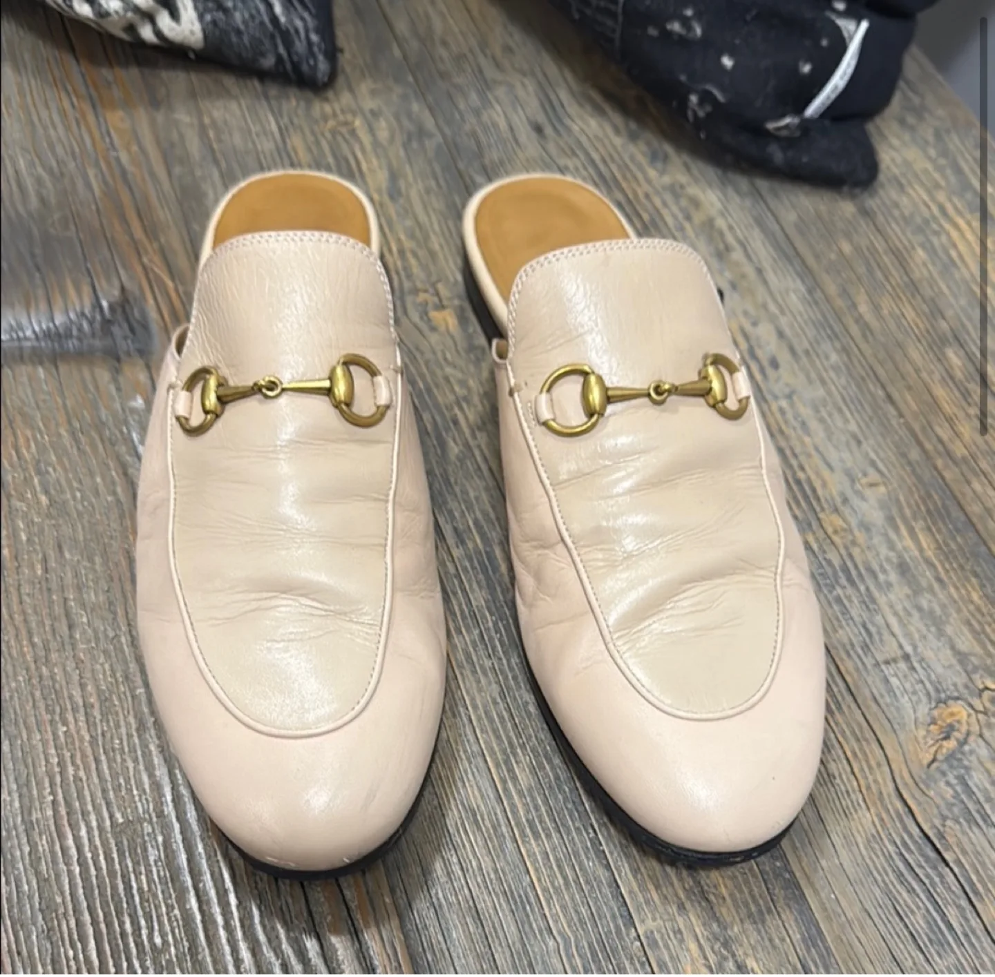 Gucci cream color princeton loafers - 39.5 image indicator(3)