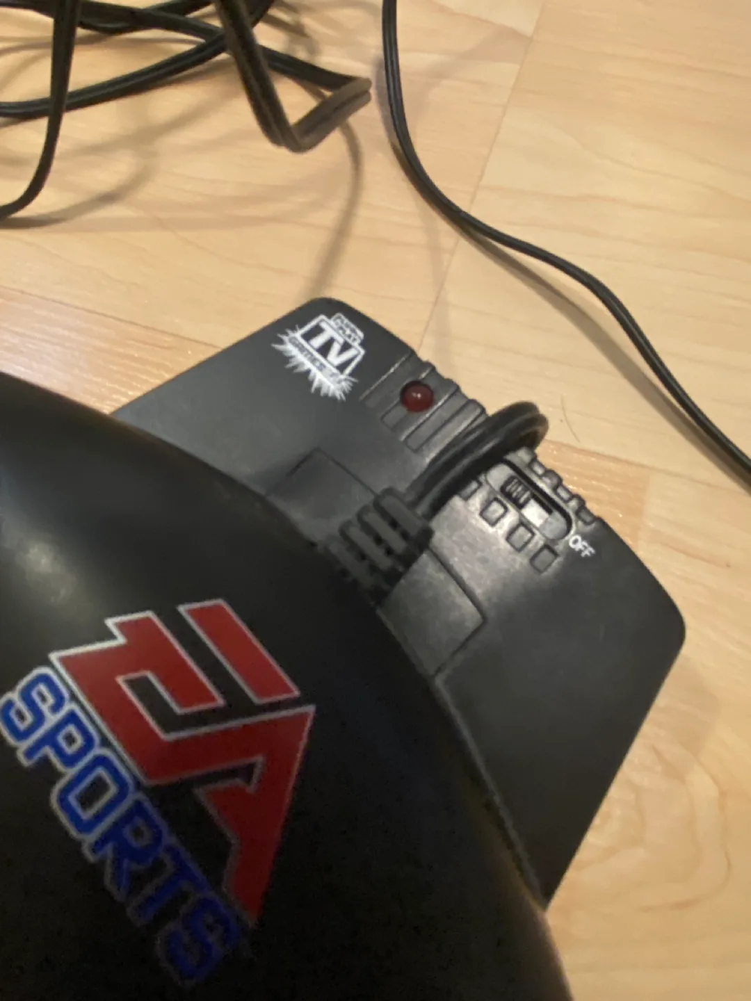 EA Sports Retro NHL / NFL TV Plug in and Play Video Game image indicator(2)