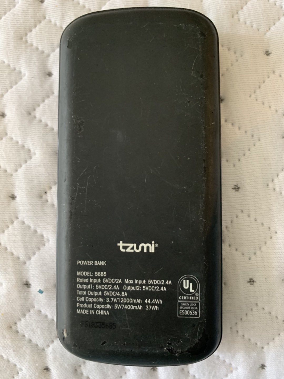 portable power bank/phone charger - photo 3
